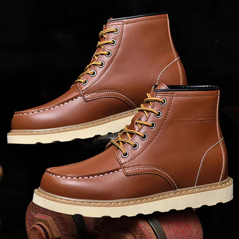 Botas de Couro com Sola Alta - Elevatta